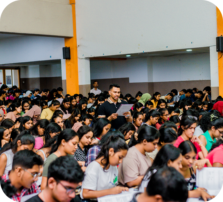 Attentive classroom session